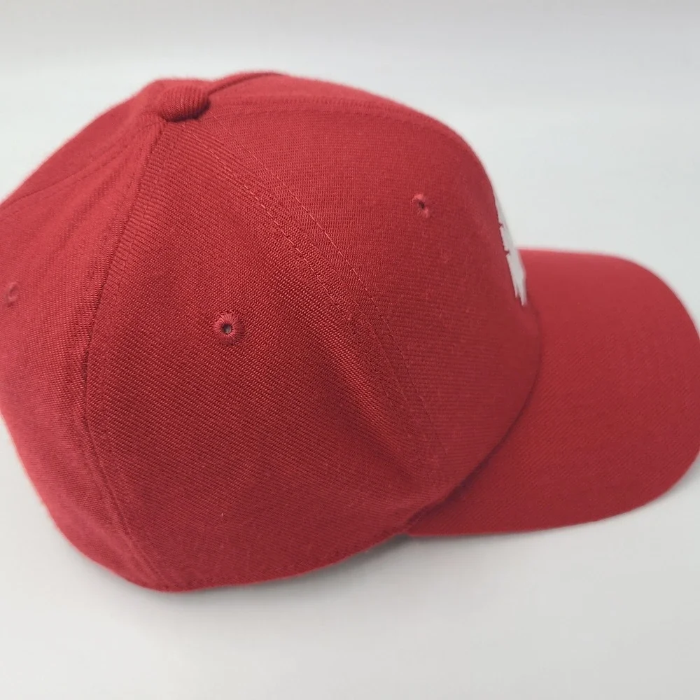 Washington State Cougars Hat Fitted One Size Nike Red NCAA Dri-Fit Classic99 Men